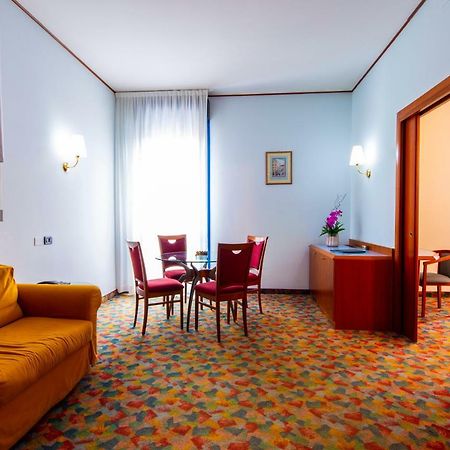 Hotel Persico'S San Giovanni in Persiceto Luaran gambar
