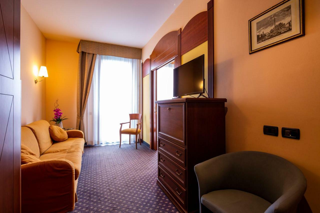 Hotel Persico'S San Giovanni in Persiceto Luaran gambar